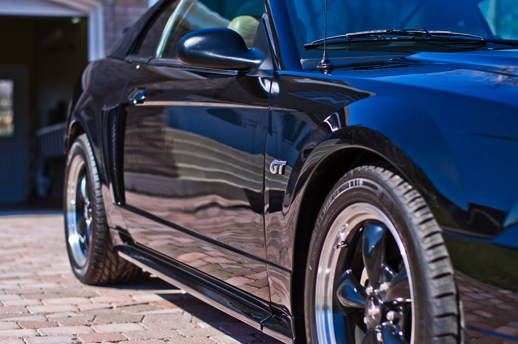 MustangGT04.jpg