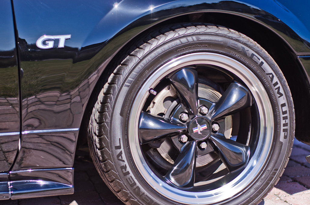 MustangGT12.jpg